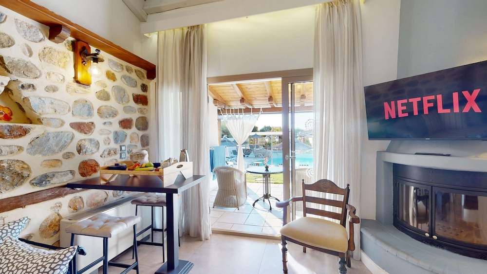 Acrotel Athena Residence 33/50
