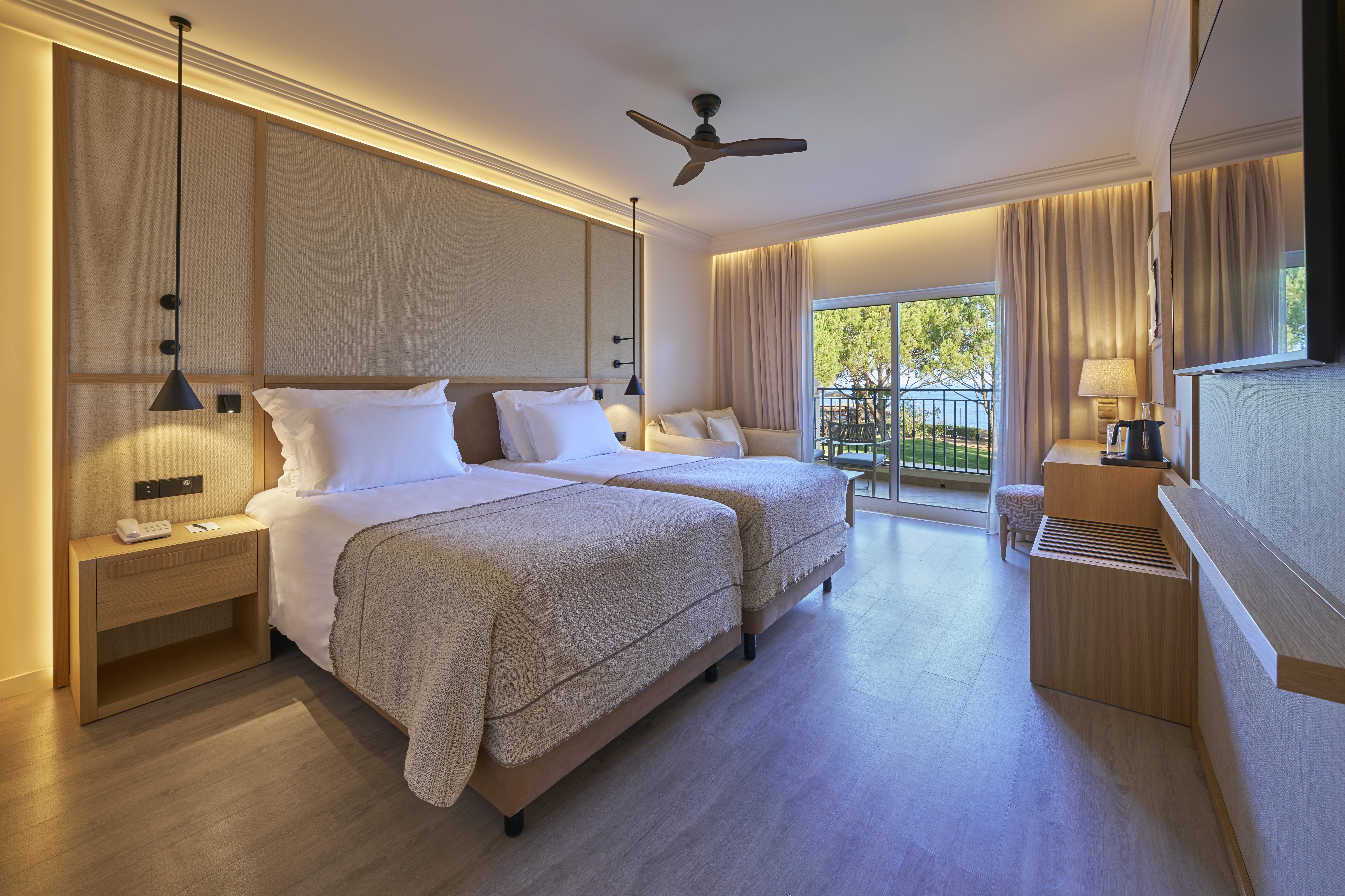 Standard, Sea View, Balcony