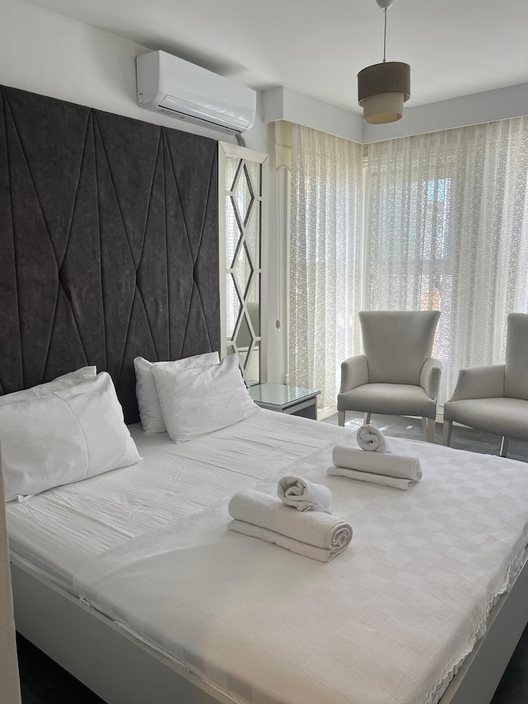 Buyukada Port Hotel 13/50
