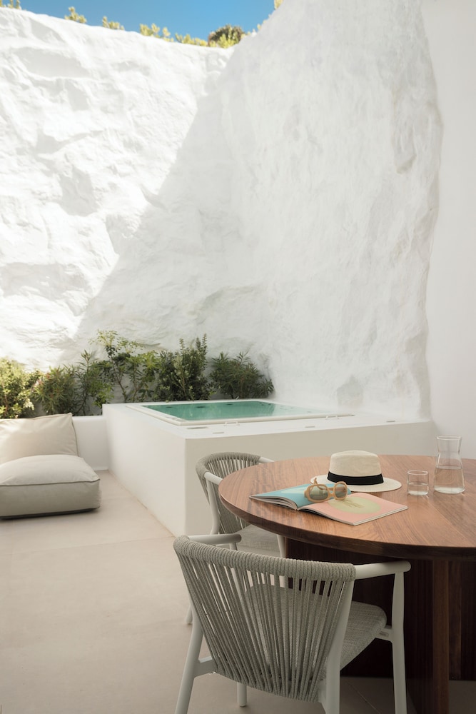 Lovia Mykonos - Adults Only 5/50