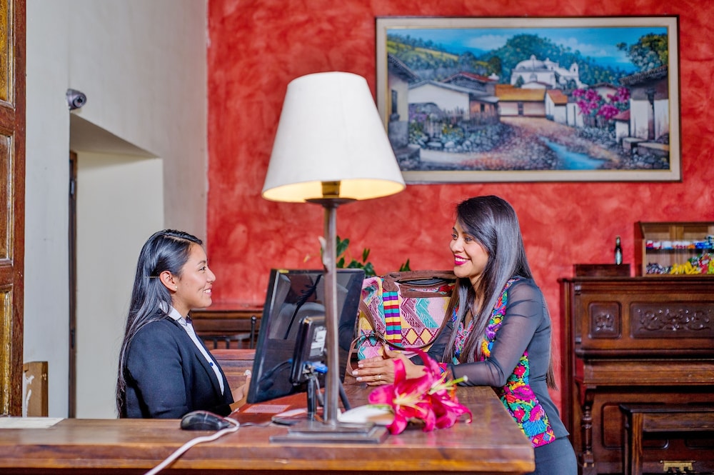 Meson Del Valle Hotel 6/50