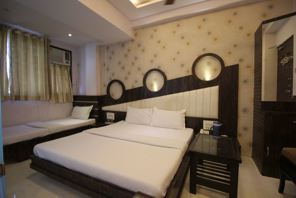 HOTEL NAVI MUMBAI 14/40