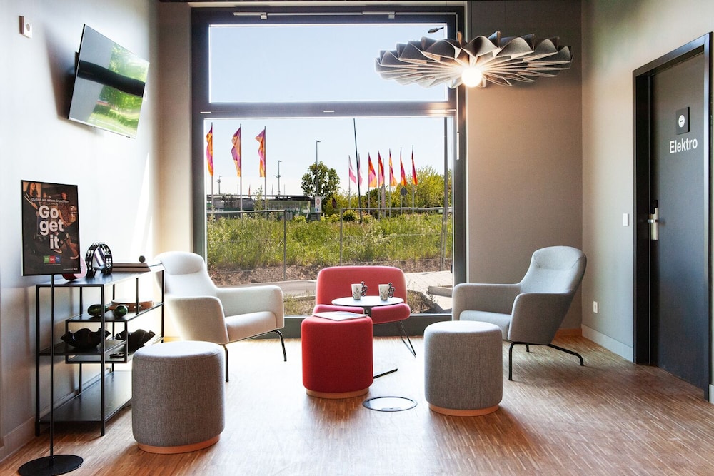 ibis Hotel Berlin Airport (Neueroffnung) 28/49