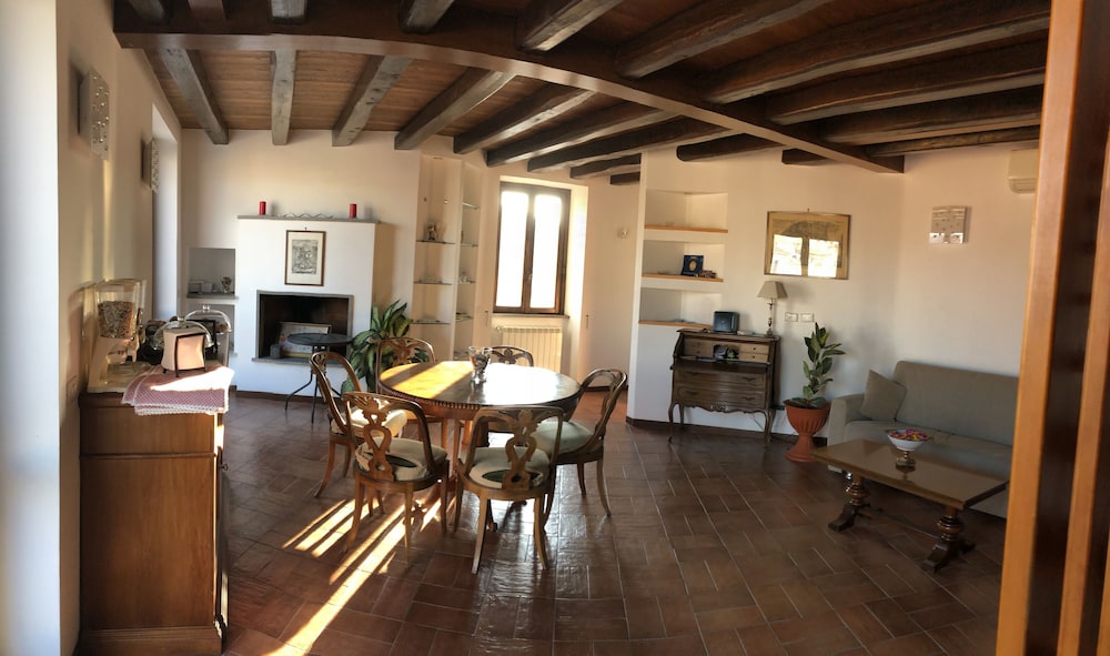BB Il Re Alla Reginella Guest House 26/42