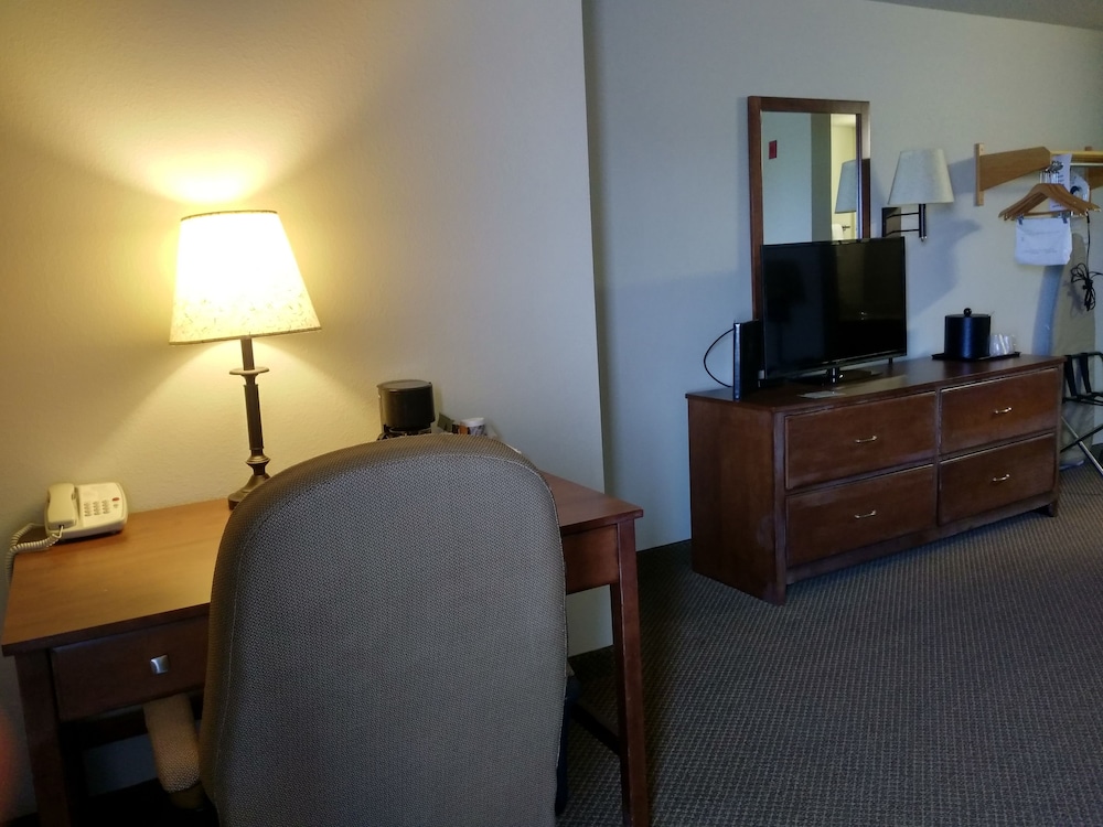 GrandStay Hotel & Suites - Madelia 20/58