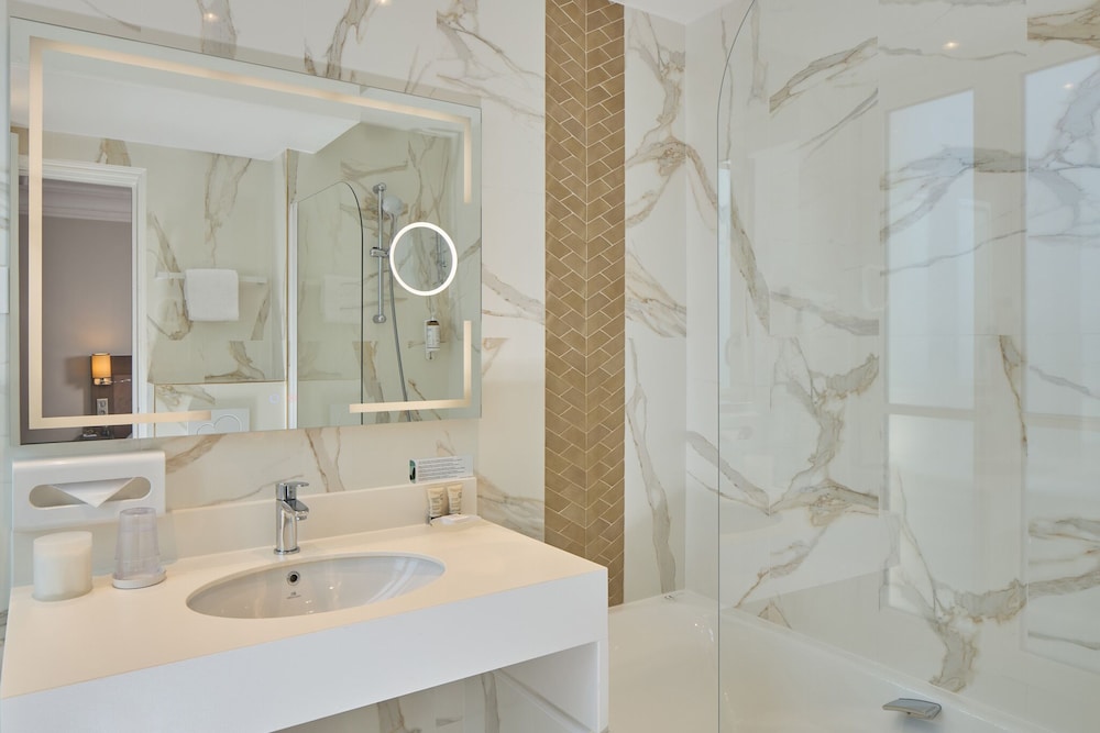 Hotel La Regence Etoile 48/50