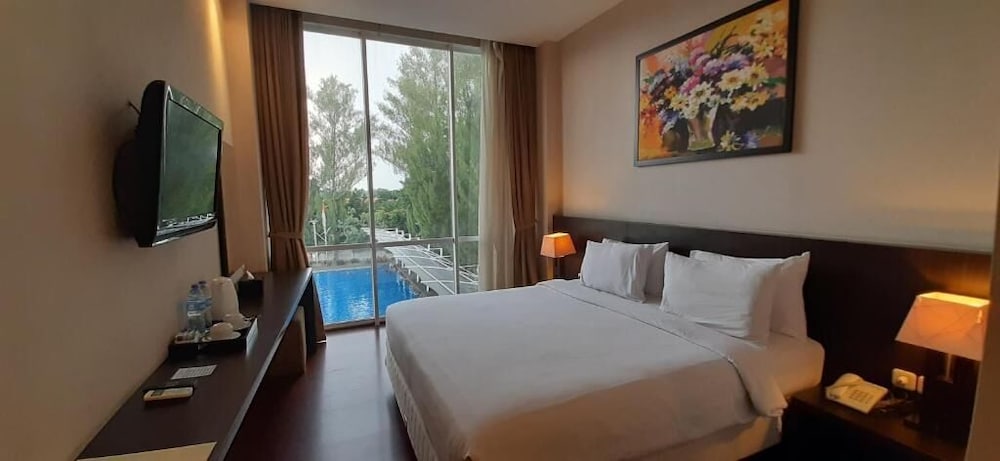 Oasis Siliwangi Sport Hotel 9/48