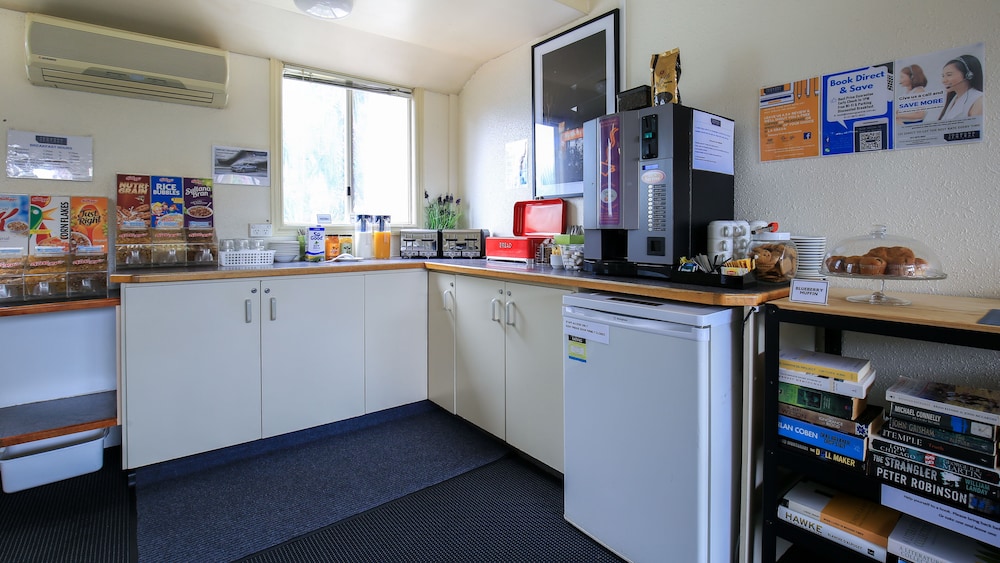 Toowong Central Motel Apartments 6/51