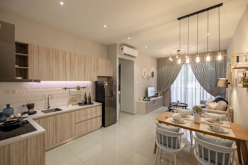 Iconic Regency Service Residences, managed by Iconic Hotel 6/53