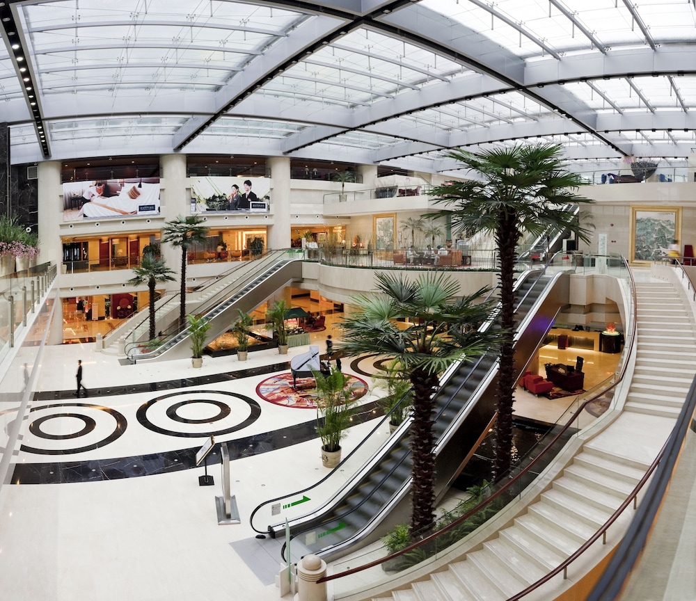 Pullman Guangzhou Baiyun Airport Hotel 60/77