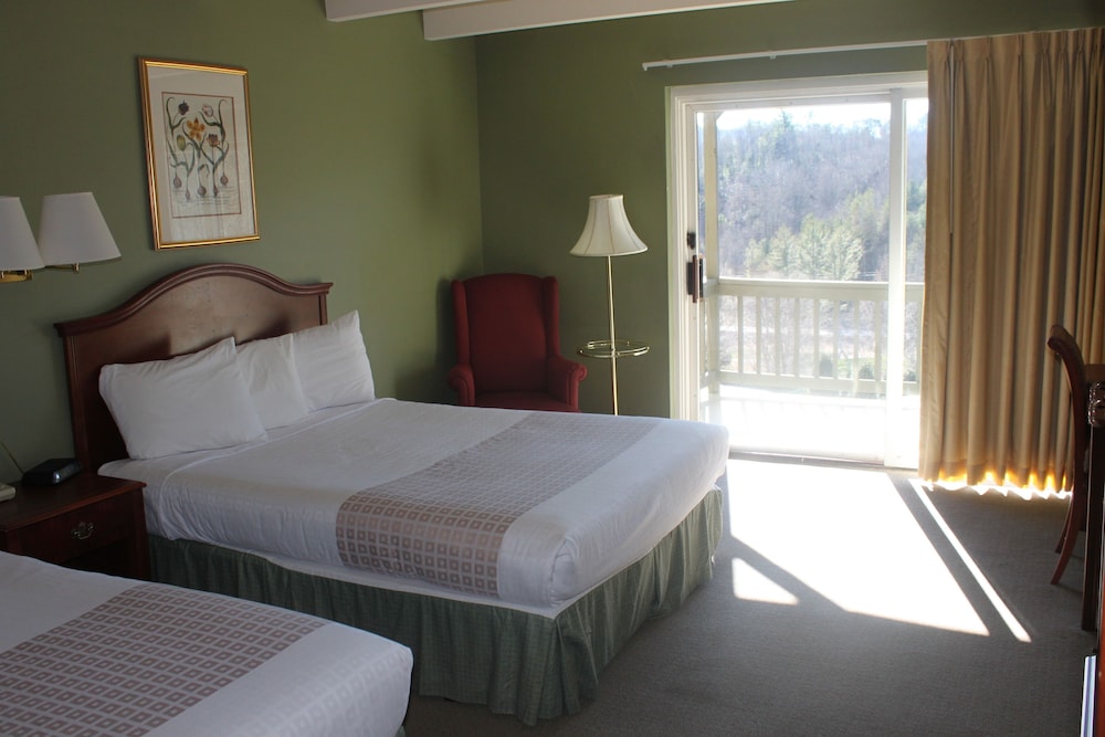 Kingwood Resort 13/59