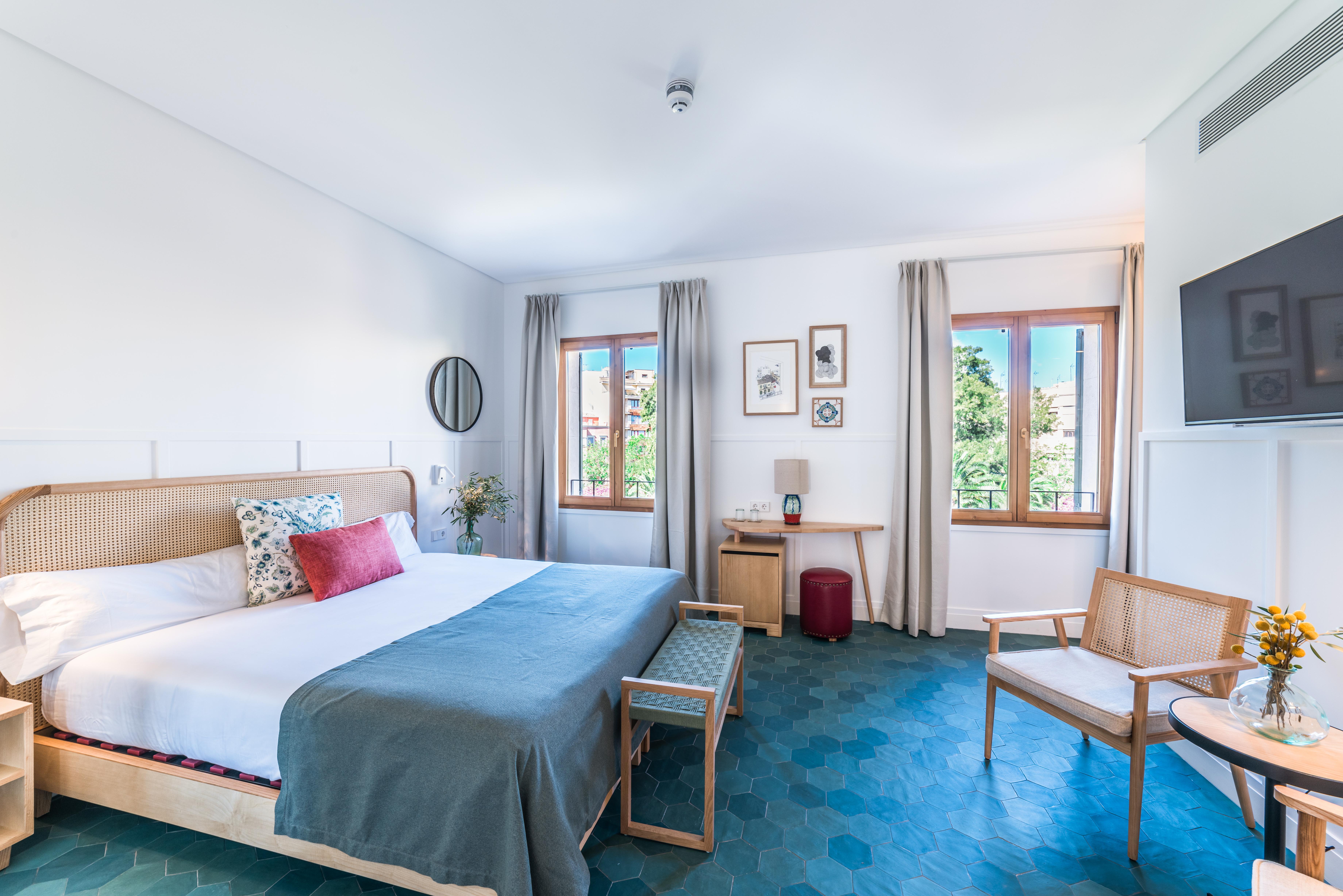 جناح جونيور بسرير مزدوج