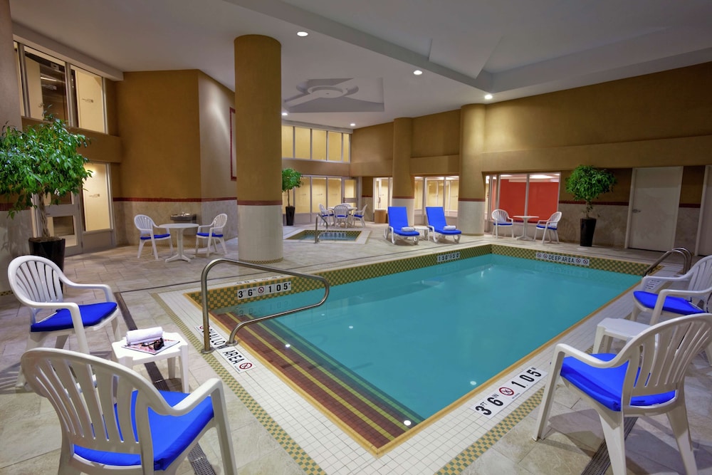 Hilton Garden Inn Toronto Airport 4/51
