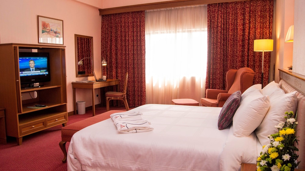 HOTEL GRAND CONTINENTAL KUCHING 28/89