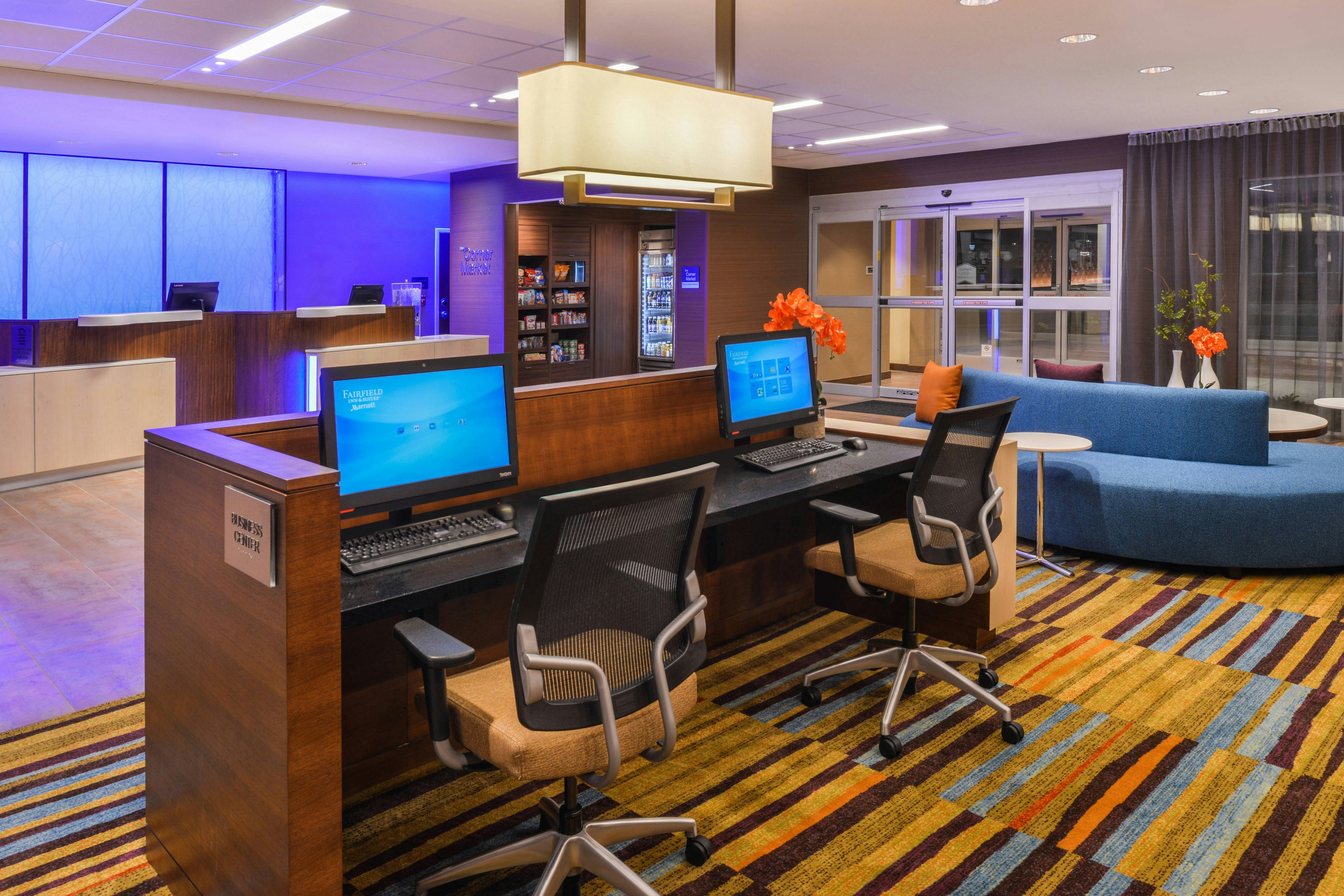 FAIRFIELD INN & SUITES CORALVILLE 44/49