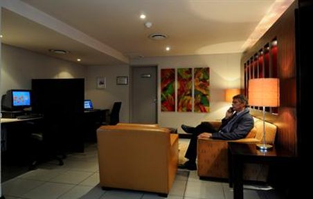 Peermont Metcourt Inn at The Grand Palm Resort 27/38