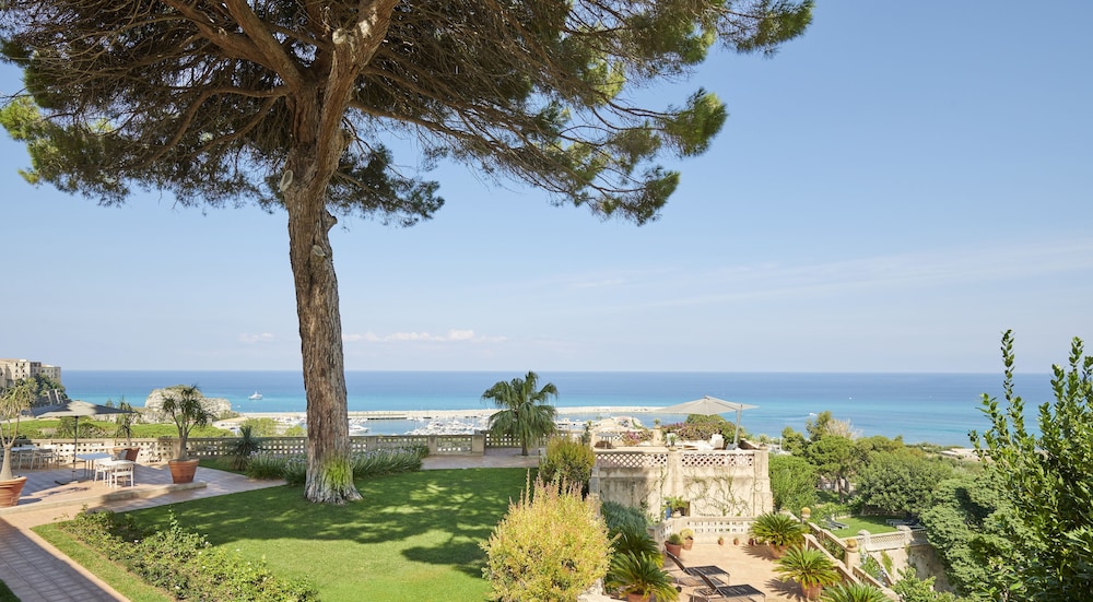Villa Paola 41/49