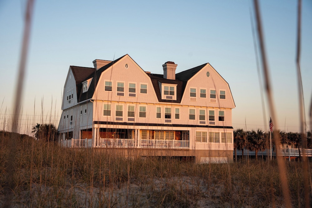 Elizabeth Pointe Lodge 2/70