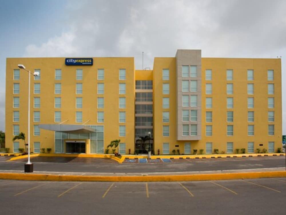 City Express by Marriott Chetumal 6/60