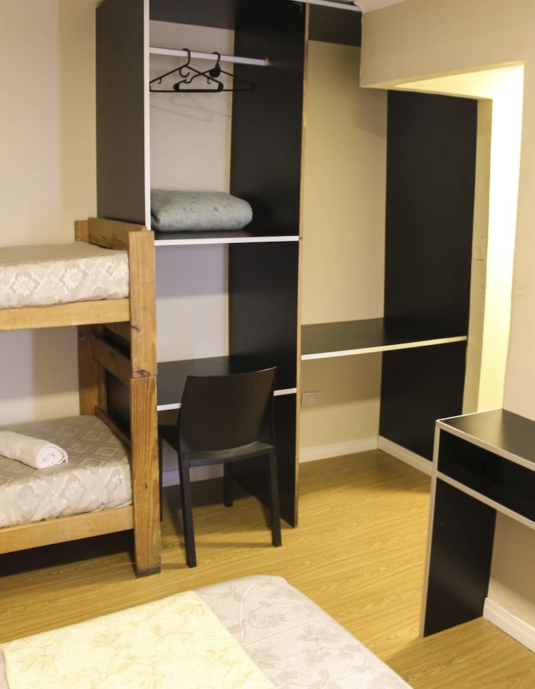 Alto Parana Hotel 17/22