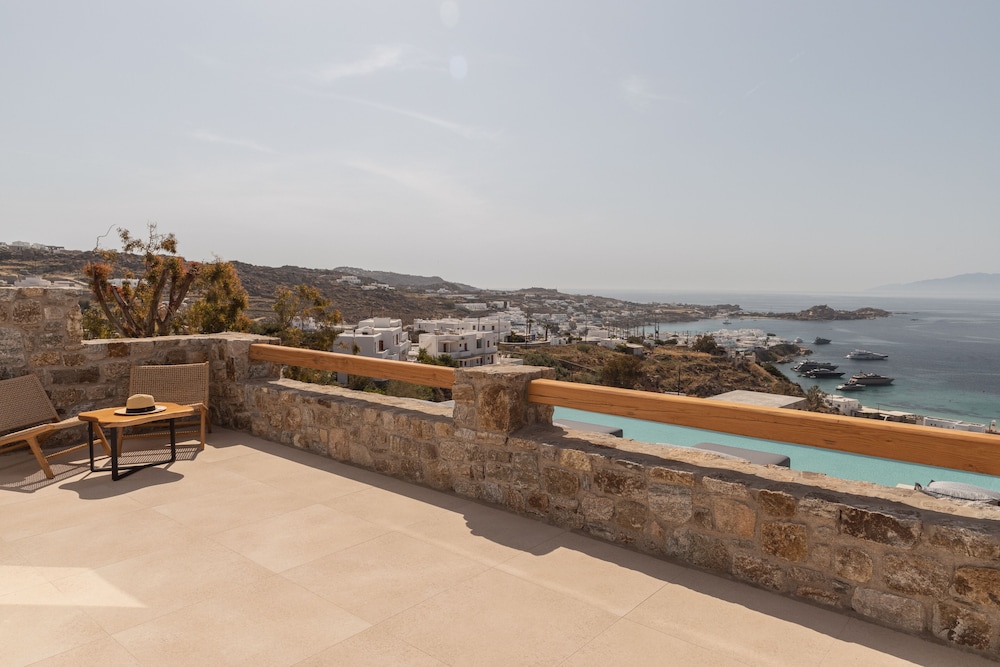 Calma Suites Mykonos 35/42