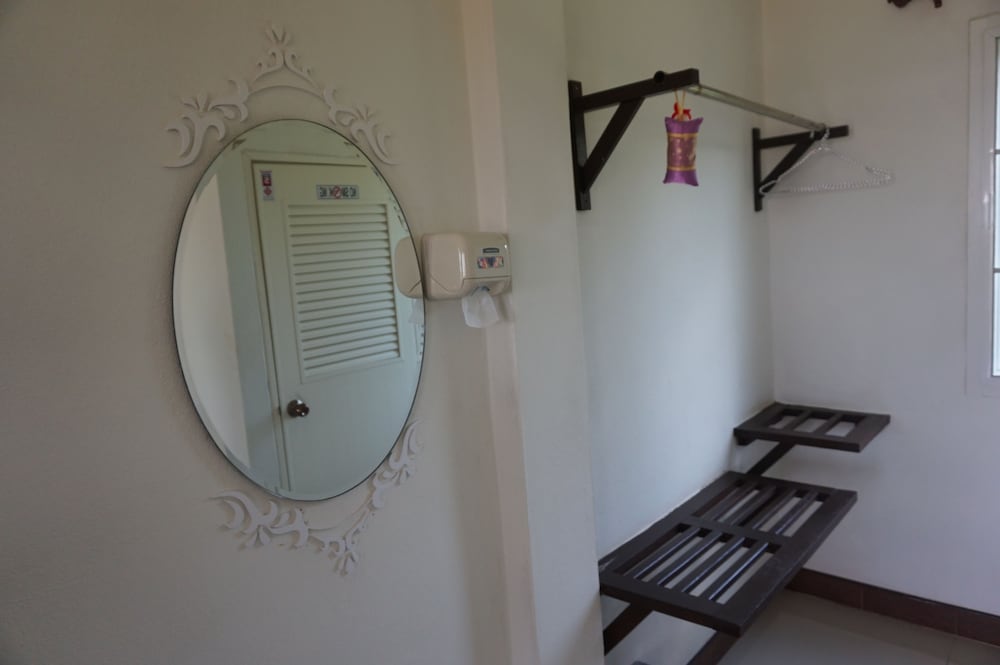 Thatphanom Place 12/22