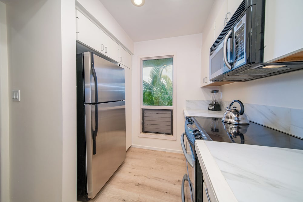 1 BEDROOM, RIDGE, VILLA