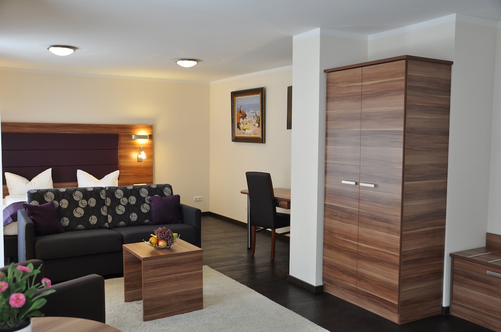 Batu Apart Hotel 36/50