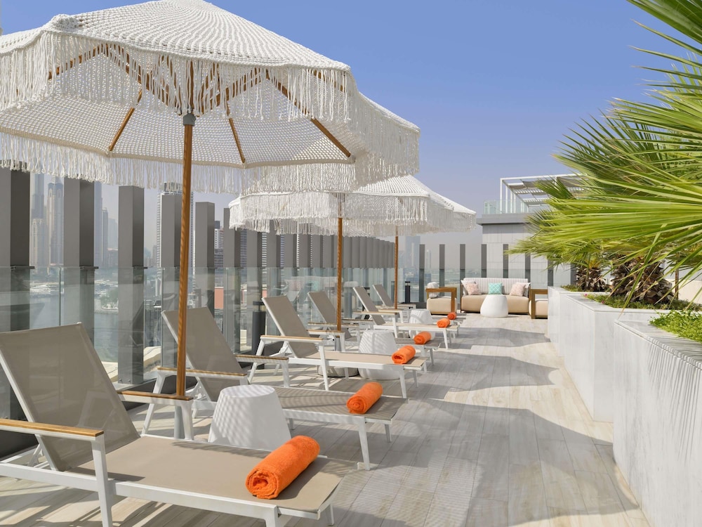Adagio Premium The Palm 69/78