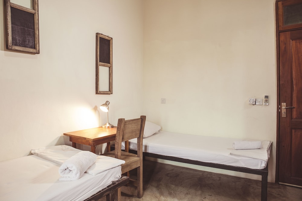 Somewhere Nice - Hostel 12/69
