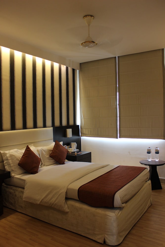 Jukaso Inn Down Town 42/65
