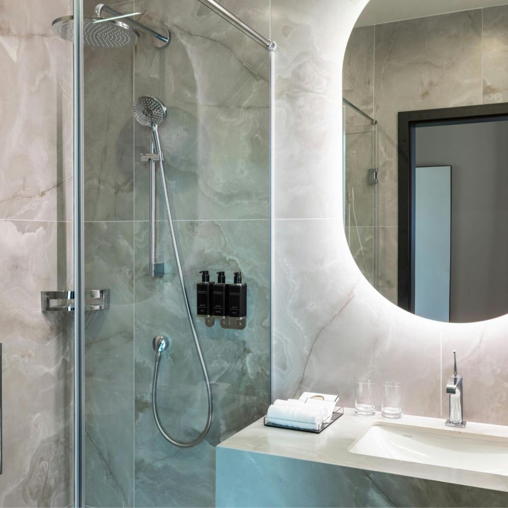 Platinum, Junior Suite, King Bed
