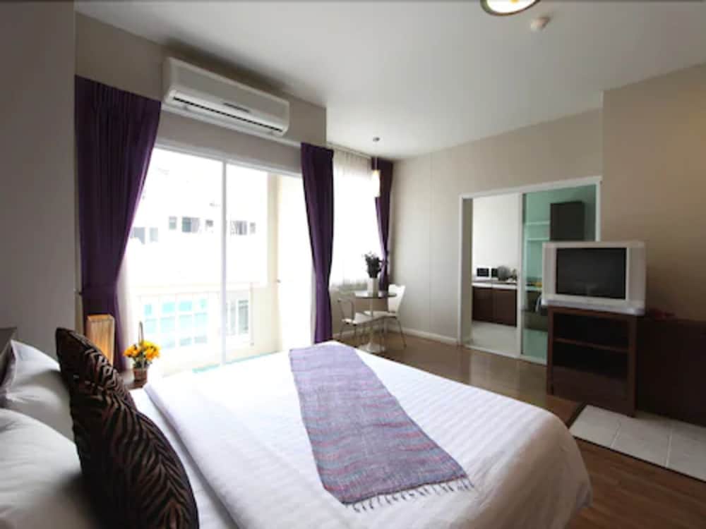 Baiyoke Ciao Hotel 27/58