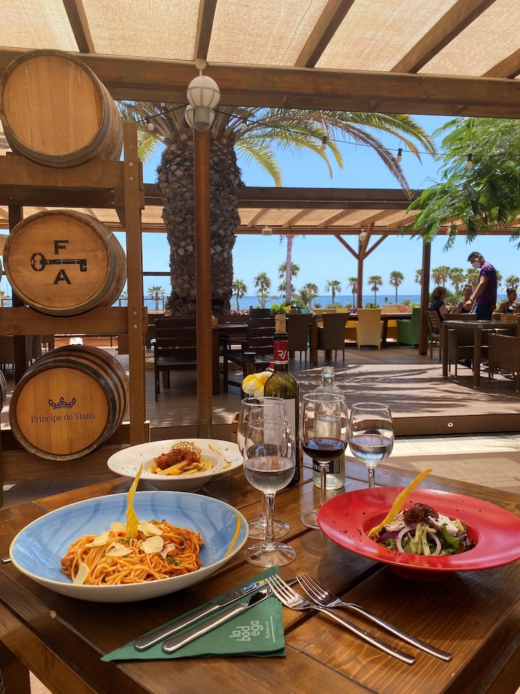 Playitas Hotel 43/68