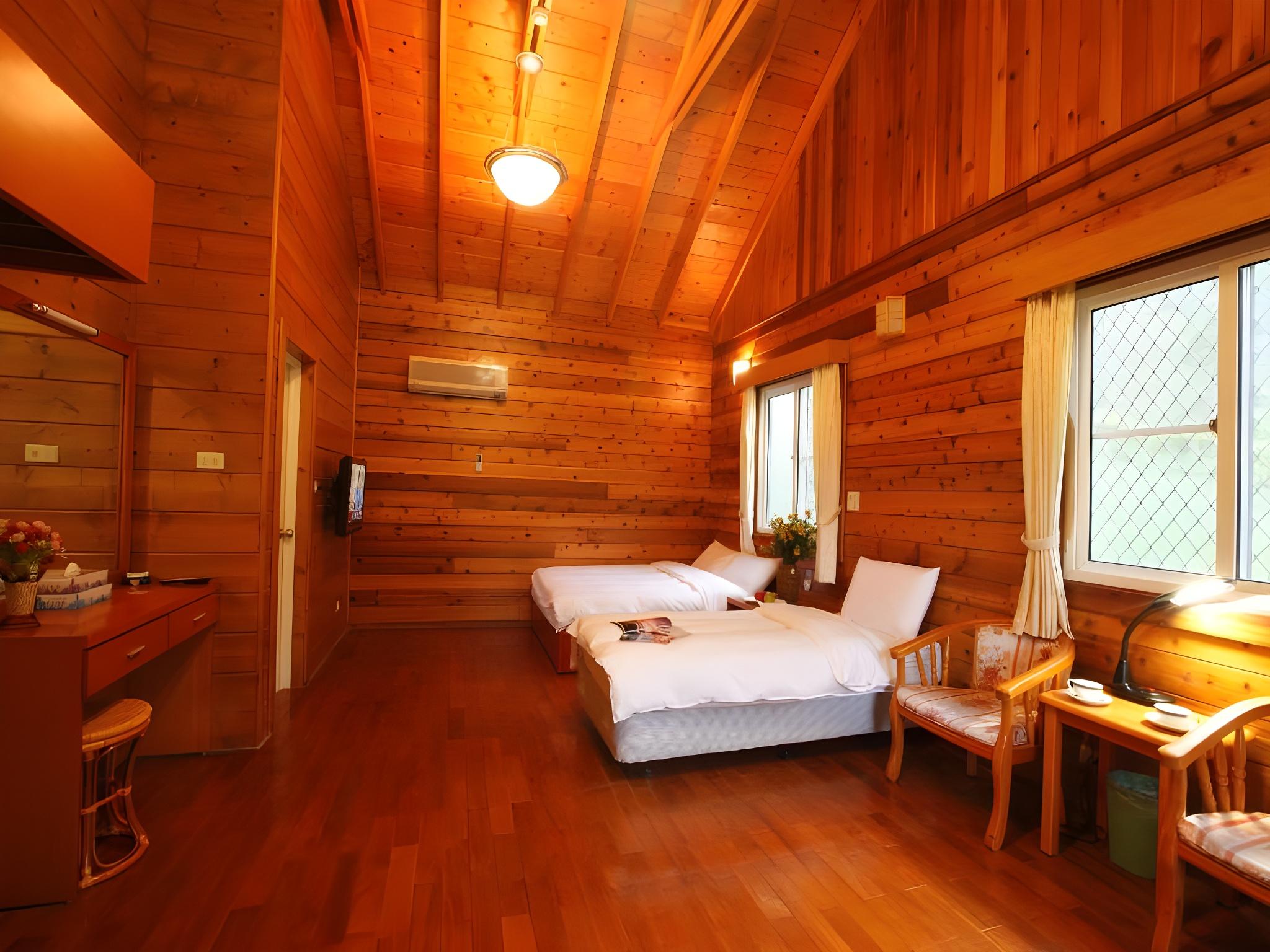 Semi Room, Bungalow, 1 Single and 1 Single Bed