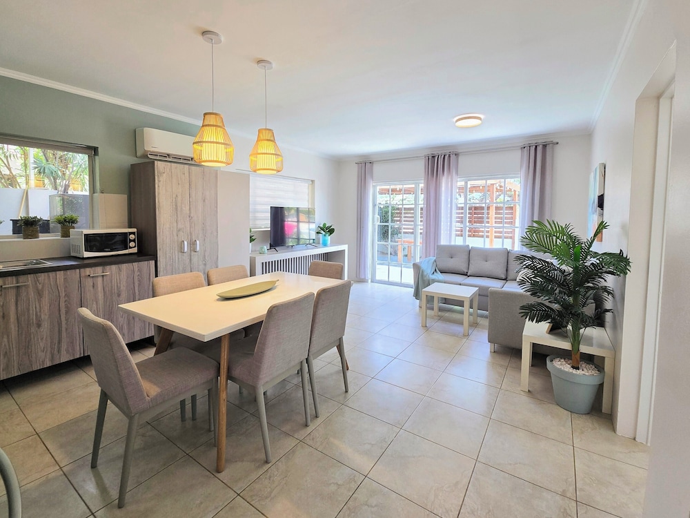 Bubali Villa And Apartments 57/70