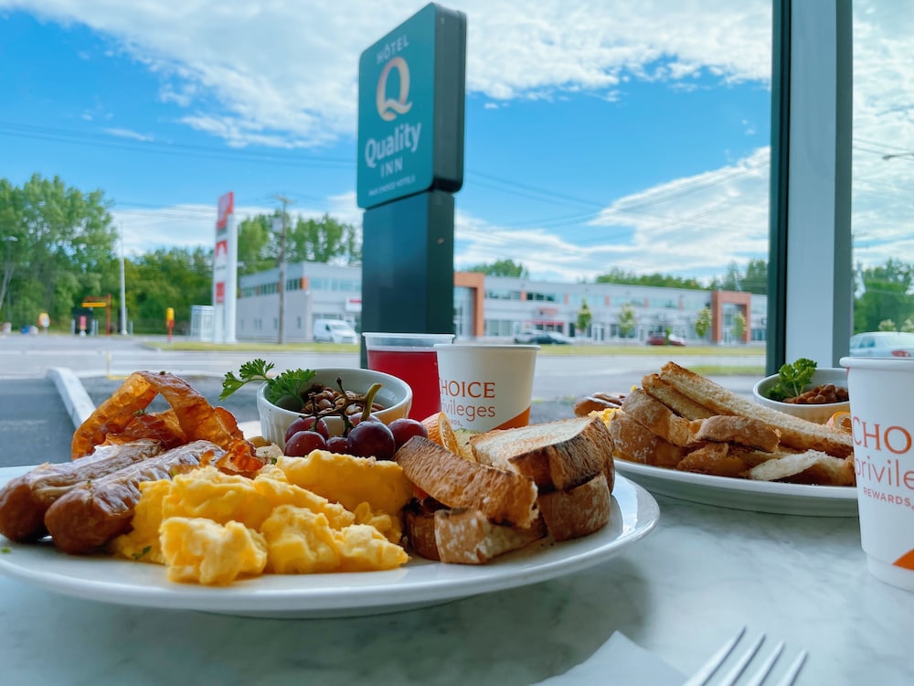 Quality Inn Quebec City 48/60