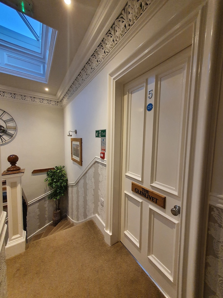 18 Craigmillar Park Guest House 9/50