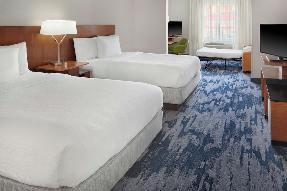 Fairfield Inn And Suites By Marriott Charlotte Airport 16/100