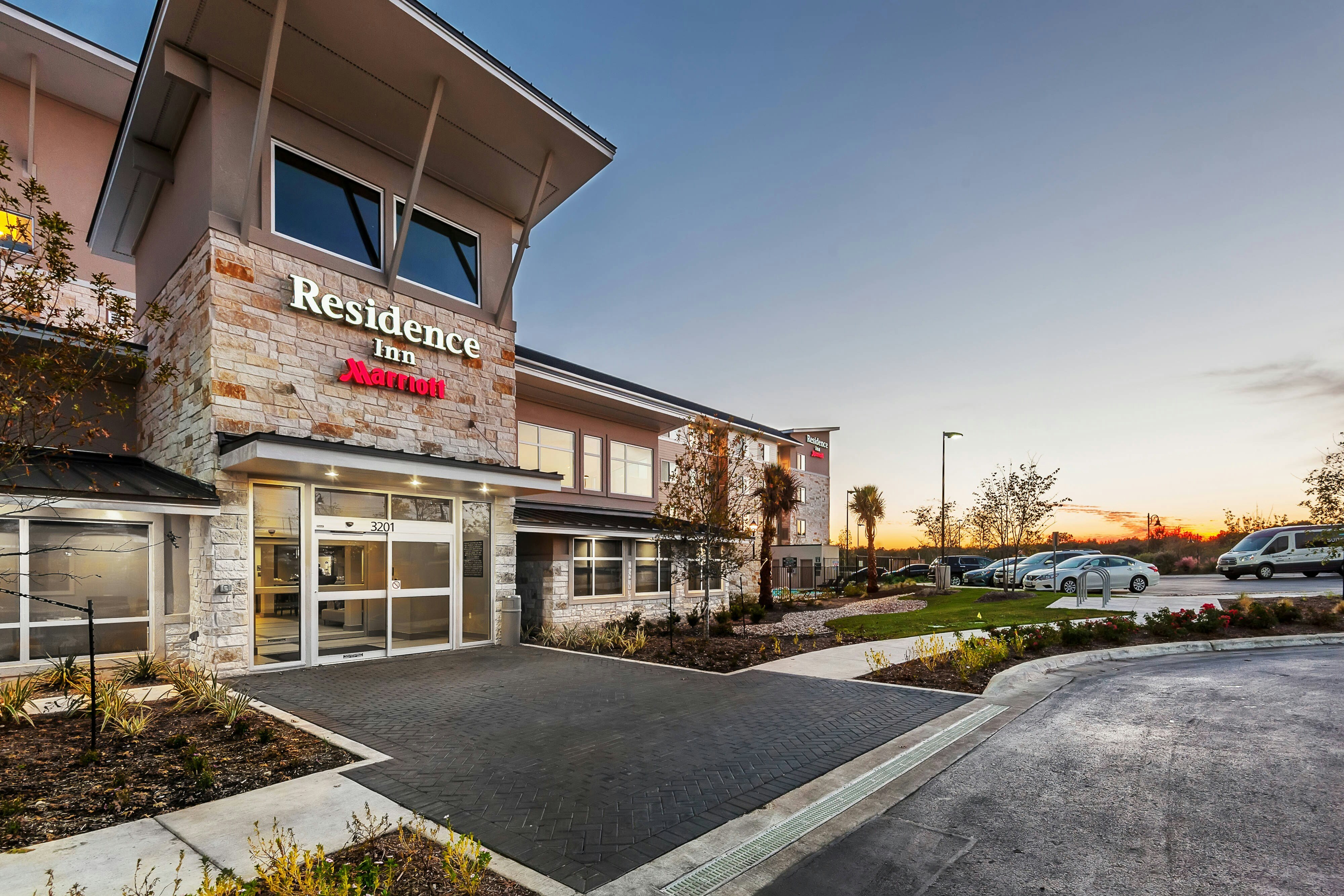 Residence Inn By Marriott Austin Airport 18/19