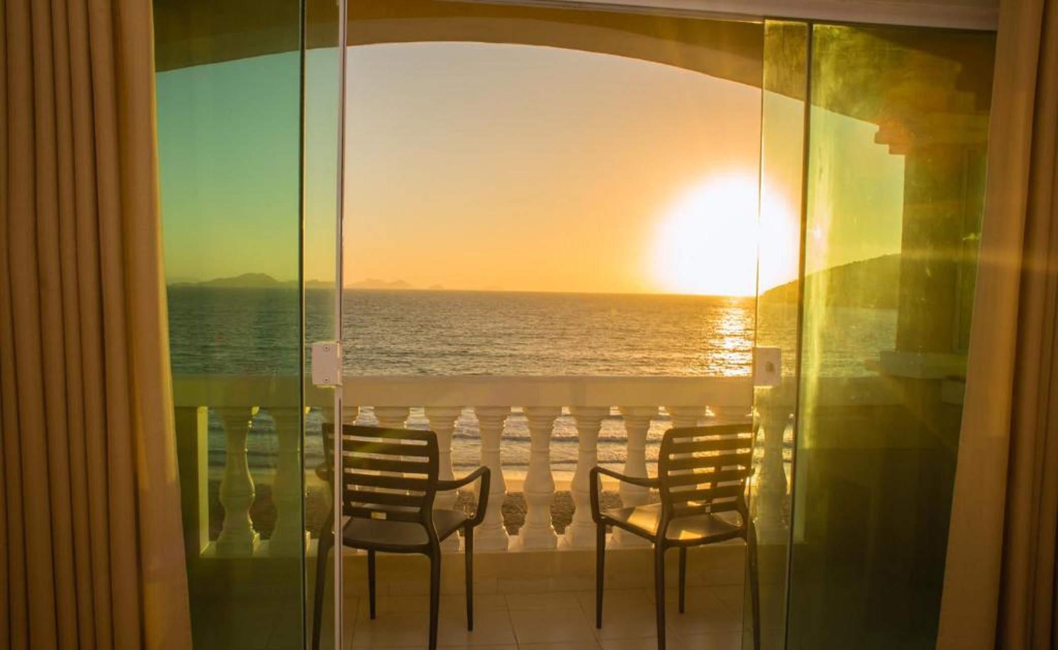 Ocean View Hotel 24/27