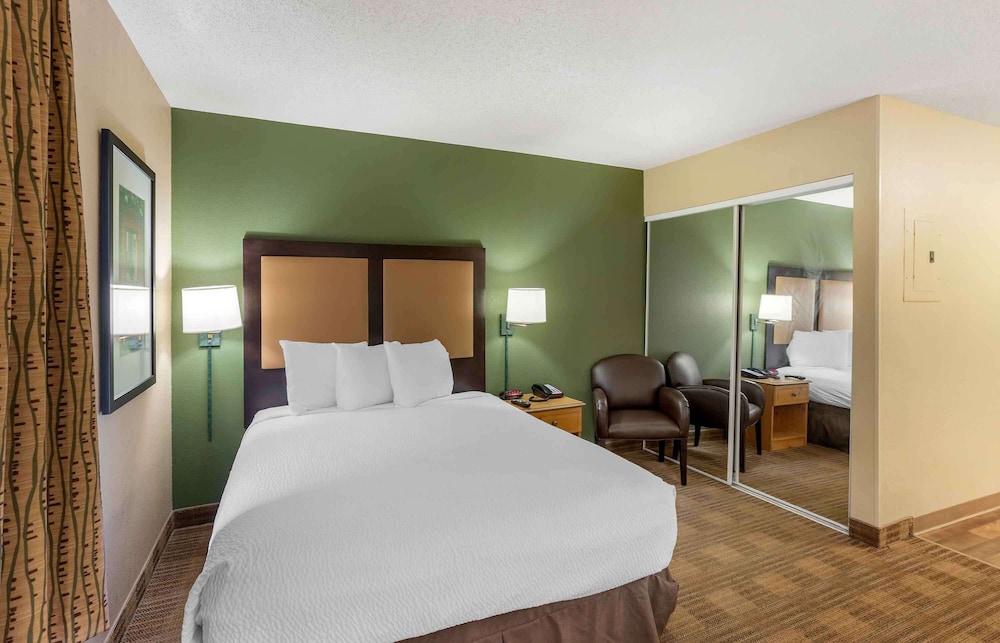Extended Stay America Philadelphia - Horsham - Dresher Rd. 19/52