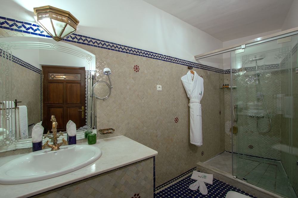 Riad Myra 75/75