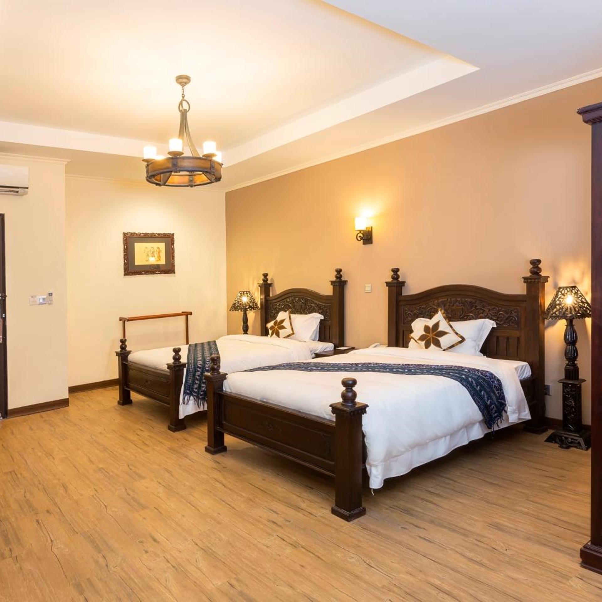 Bali Hotel 13/50