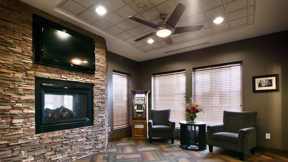 Best Western Plus Loveland Inn 42/56
