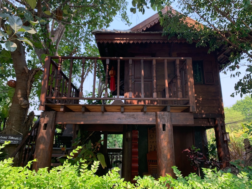 Kittawan Home & Gallery 1/28
