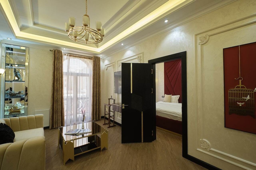 East Star Hotel 39/50