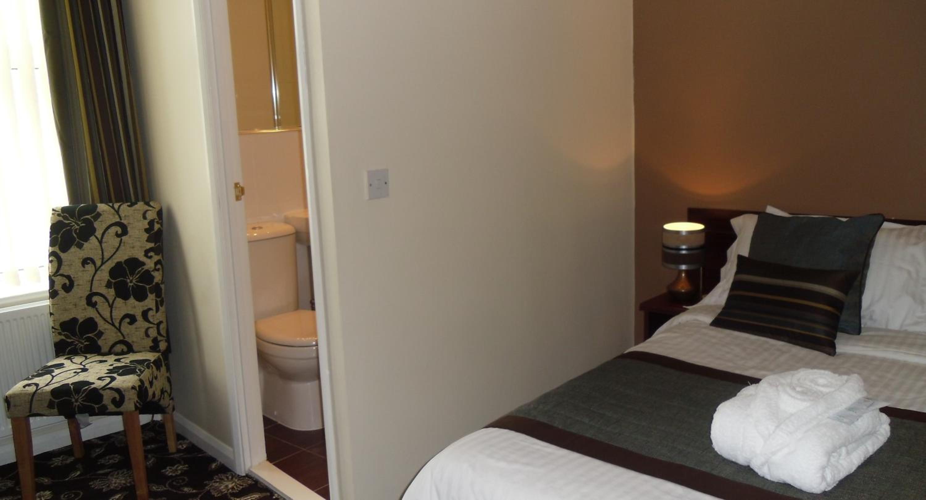 Waverley Hotel 22/38