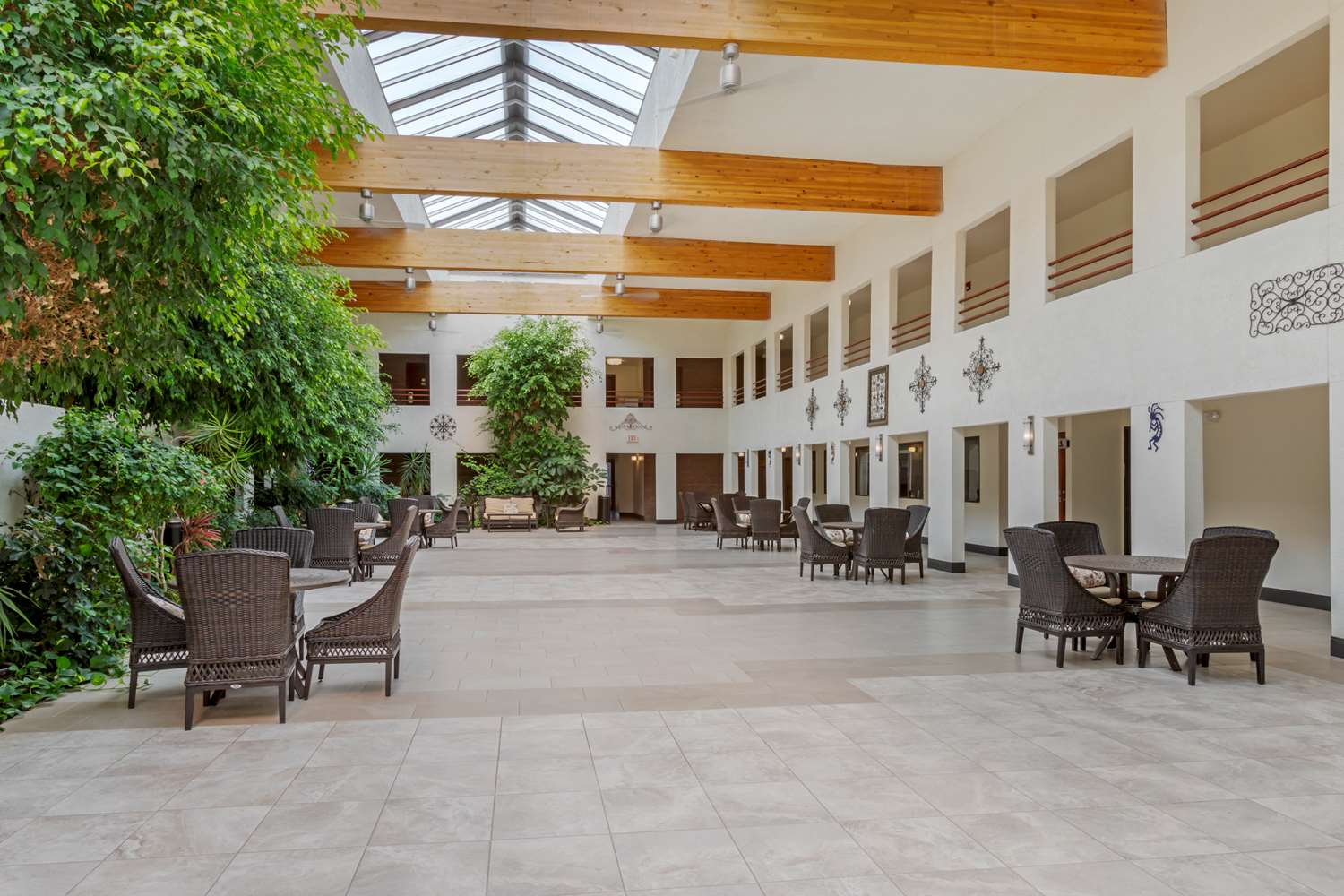 Best Western Pecos Inn 26/28