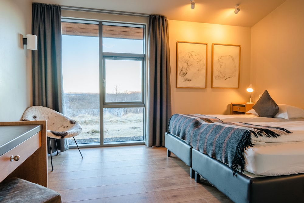 Standard, Twin Beds, Hotel Husafell 4/8